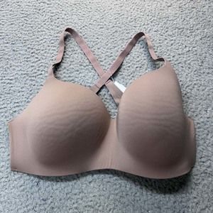 B. Temptd Bra 36D T-Shirt Bra 952250     Future Foundation Wire-Free Bra Wacoal